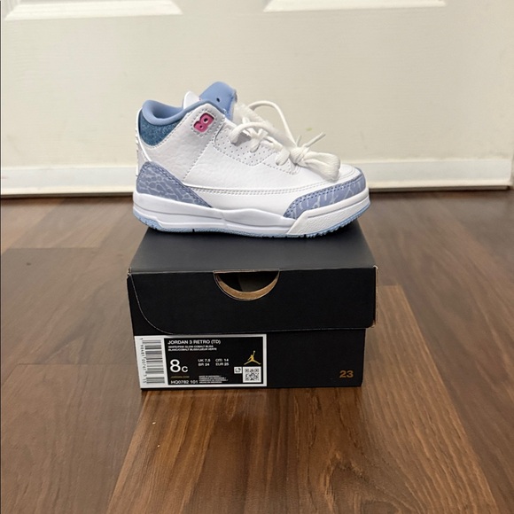 Kids Jordan 3 Retro White and Blue Sneakers - Picture 1 of 9